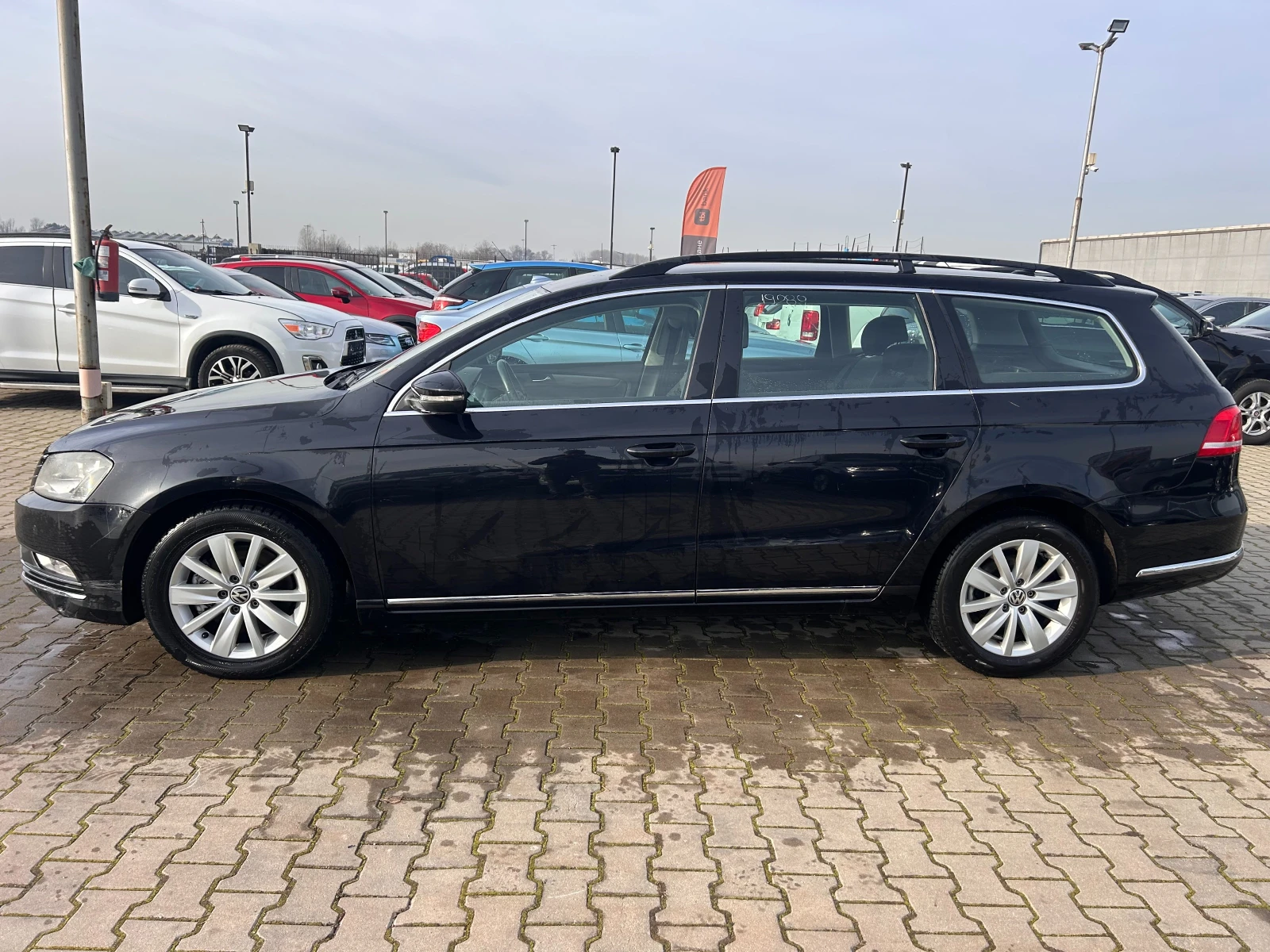 VW Passat 1.6TDI NAVI EURO 5 - изображение 9