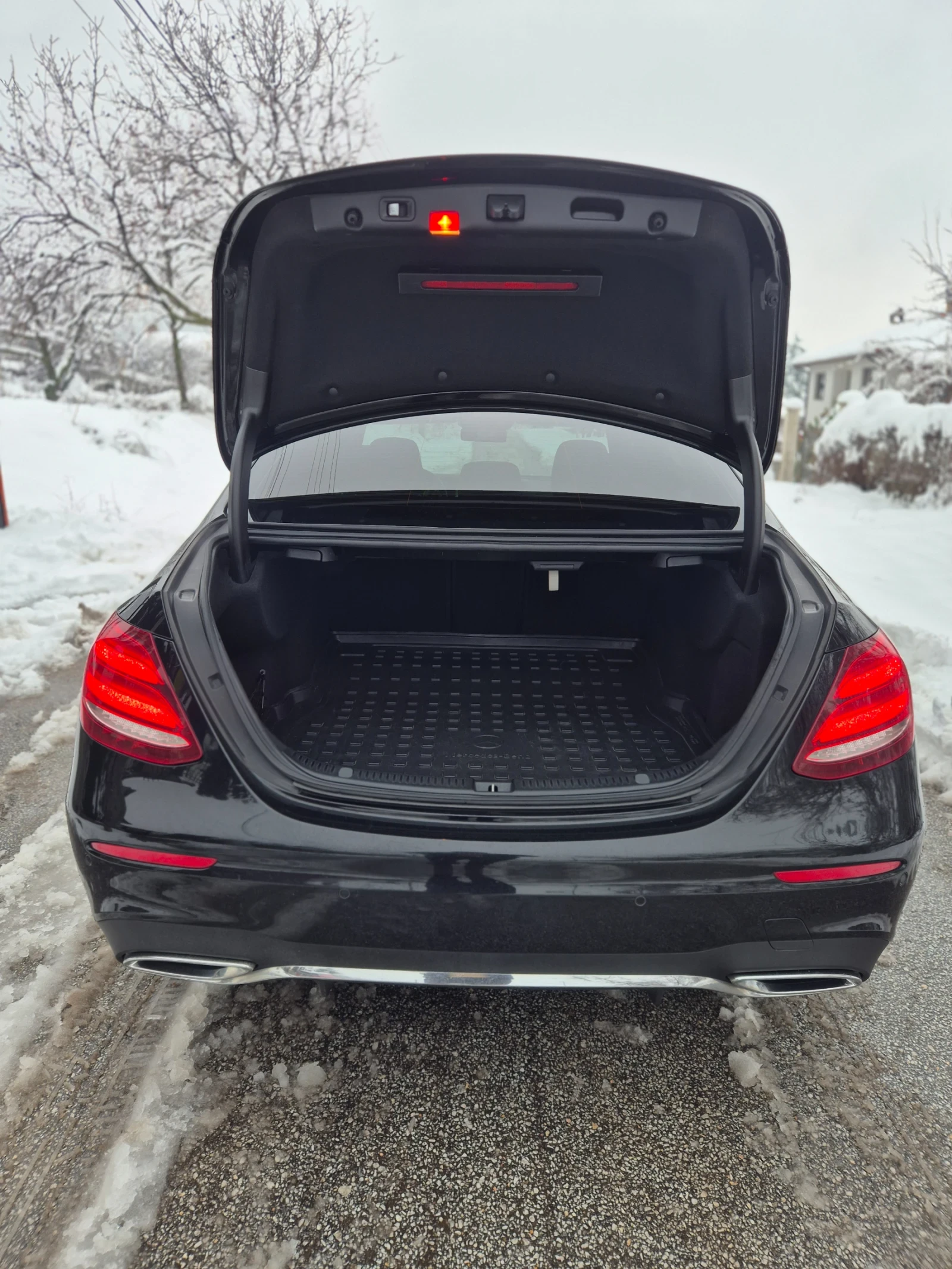 Mercedes-Benz E 220 AMG /9Gtronic /11.19г - изображение 7