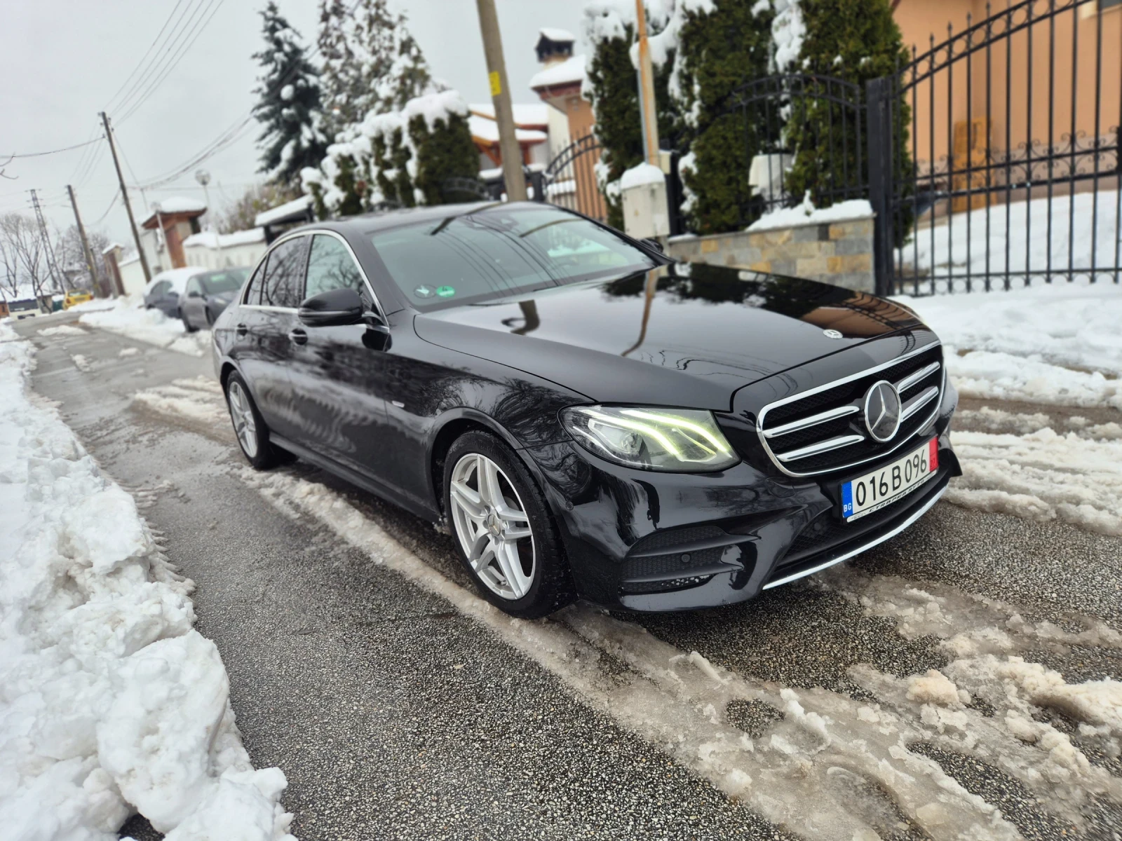 Mercedes-Benz E 220 AMG /9Gtronic /11.19г - изображение 2