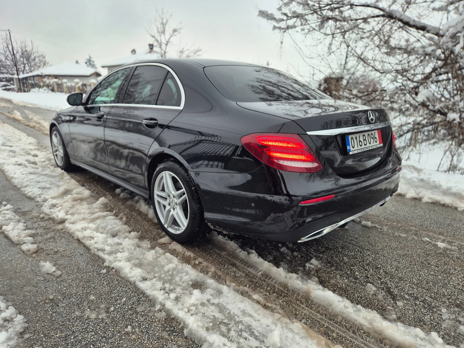 Mercedes-Benz E 220 AMG /9Gtronic /11.19г - изображение 5