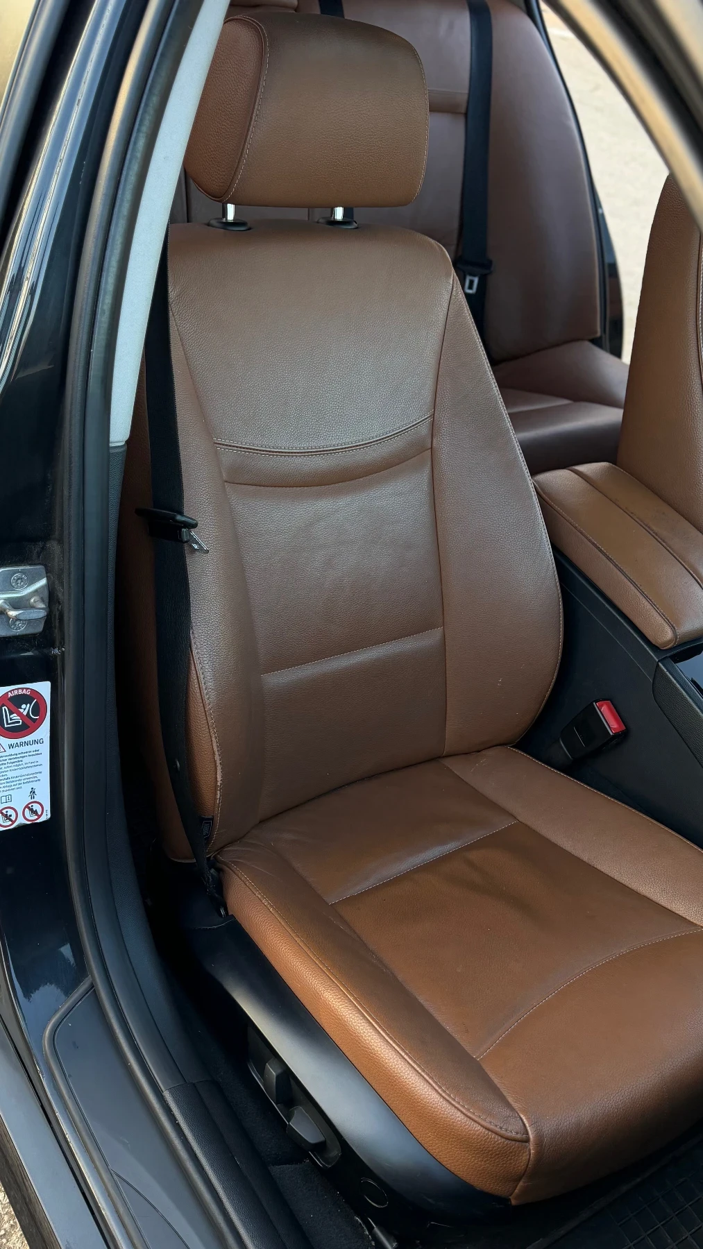 BMW 320 4x4 FACELIFT, снимка 11 - Автомобили и джипове - 53667770