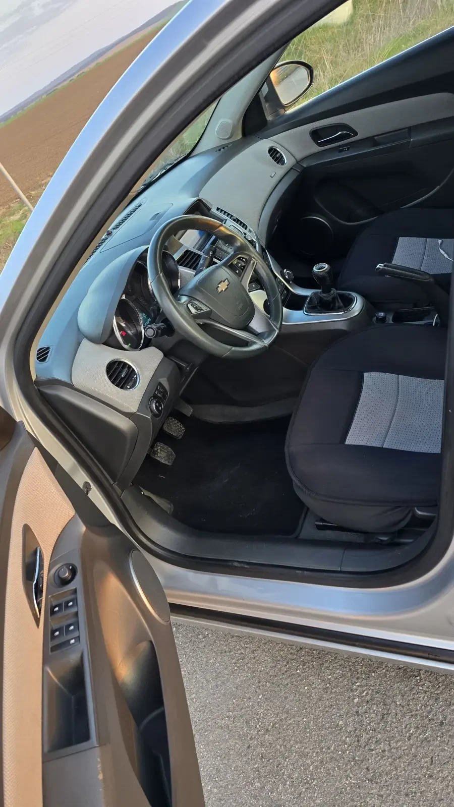 Chevrolet Cruze 2.0VCDI, снимка 7 - Автомобили и джипове - 53866311