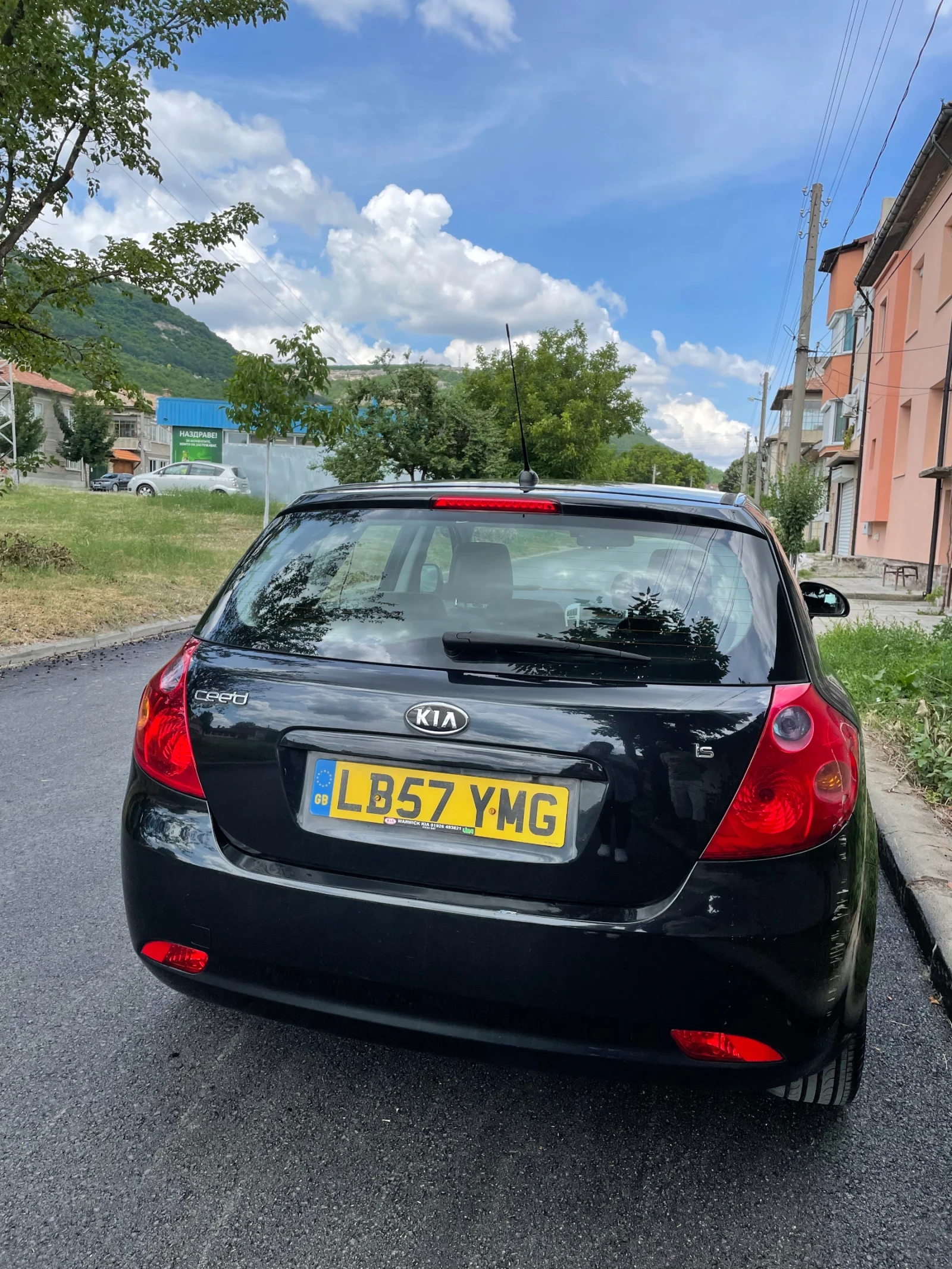 Kia Ceed  1.6 CRDI 2007г., снимка 5 - Автомобили и джипове - 54304446