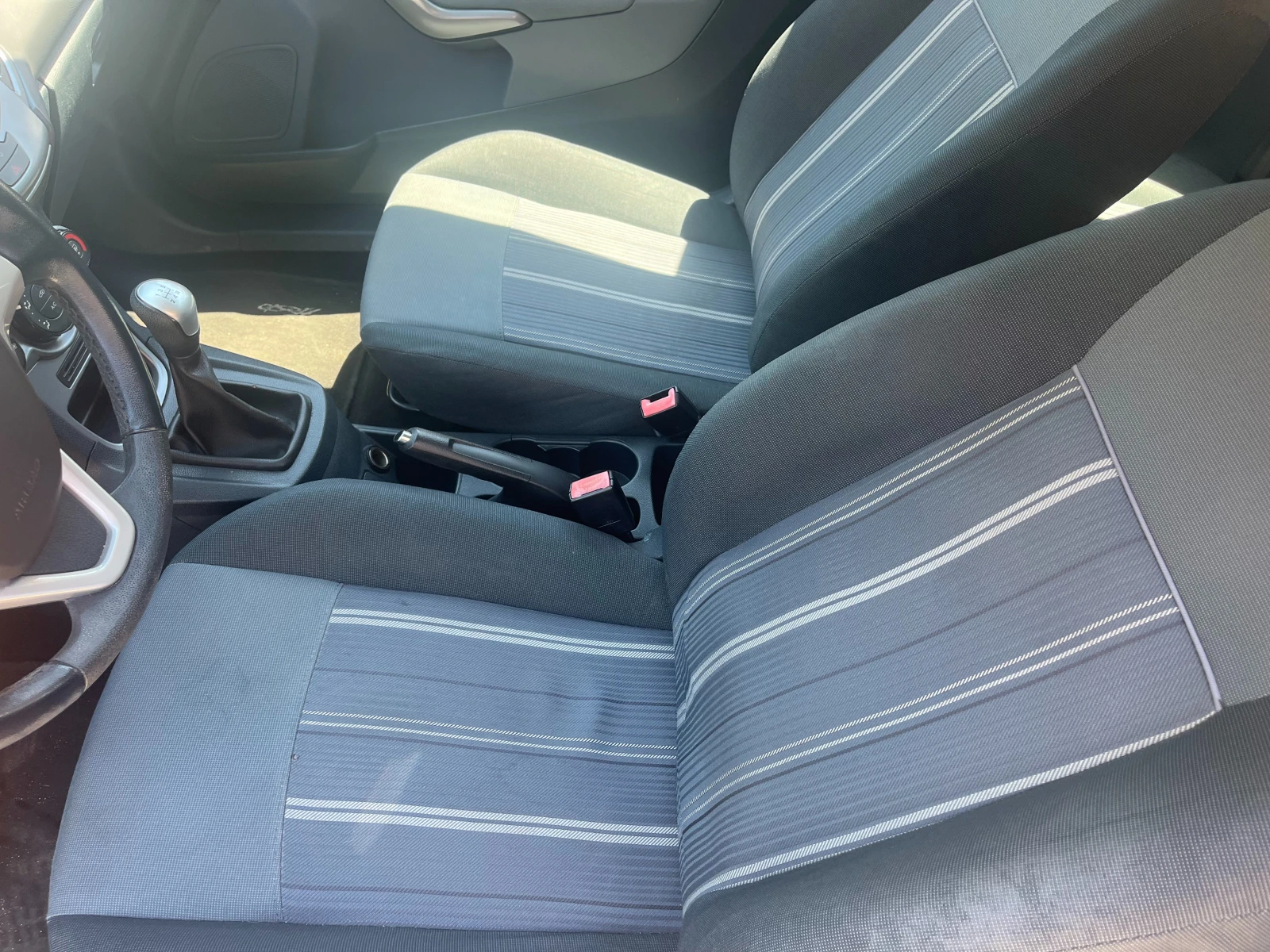 Ford Fiesta, снимка 10 - Автомобили и джипове - 54442545