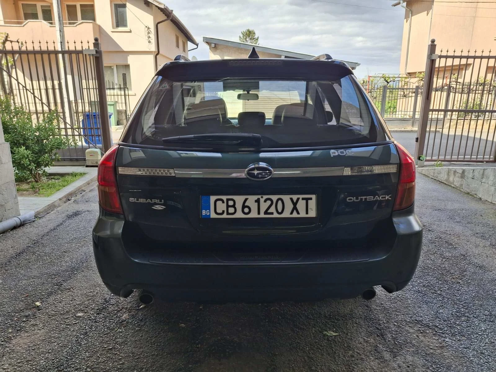 Subaru Outback 3.0 LPG, снимка 8 - Автомобили и джипове - 54543368