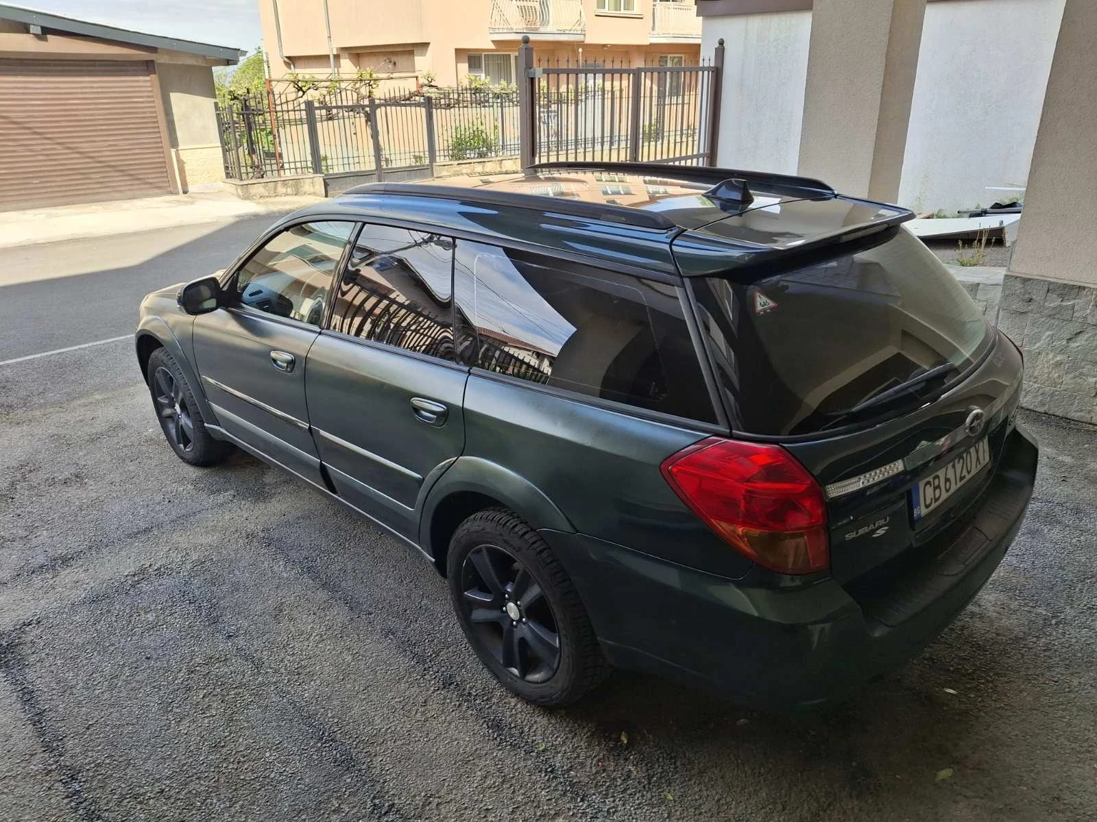 Subaru Outback 3.0 LPG, снимка 7 - Автомобили и джипове - 54543368