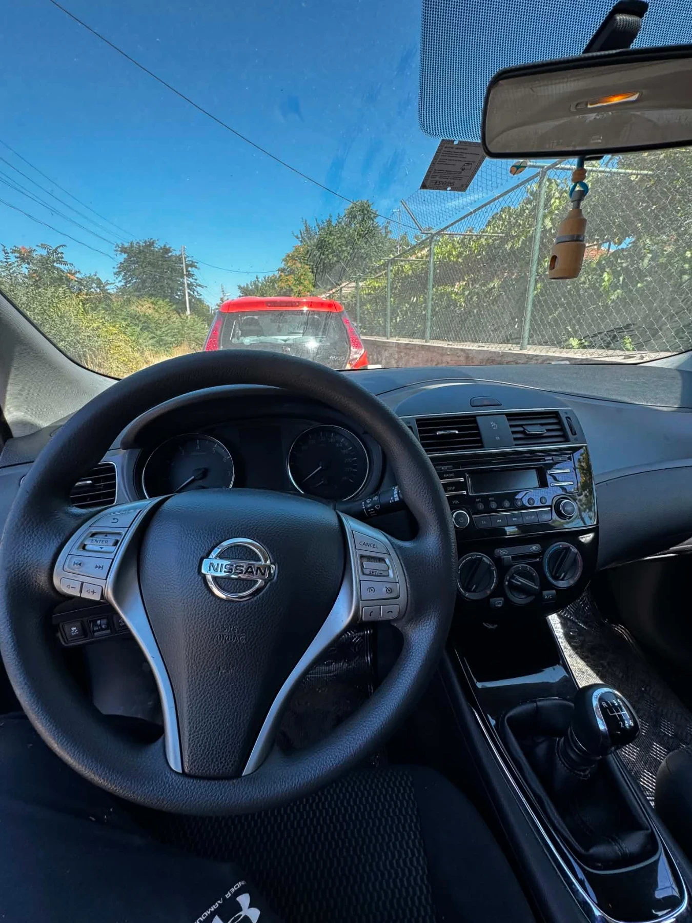 Nissan Pulsar 1.2 DIG-T , снимка 9 - Автомобили и джипове - 54711675