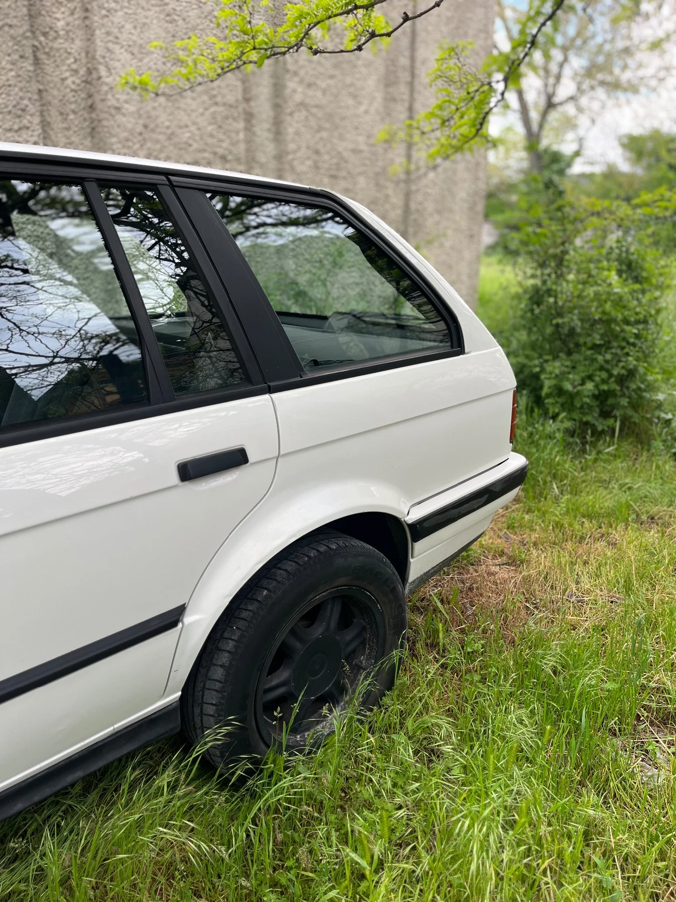 BMW 324 324TD, снимка 8 - Автомобили и джипове - 54819946