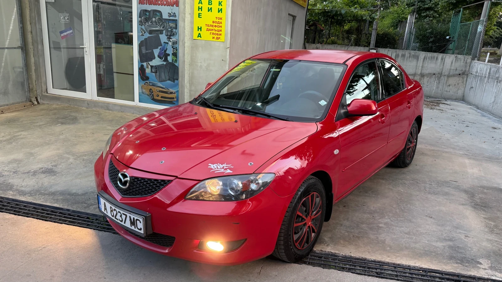 Mazda 3 1.6 105кс, снимка 2 - Автомобили и джипове - 54918674