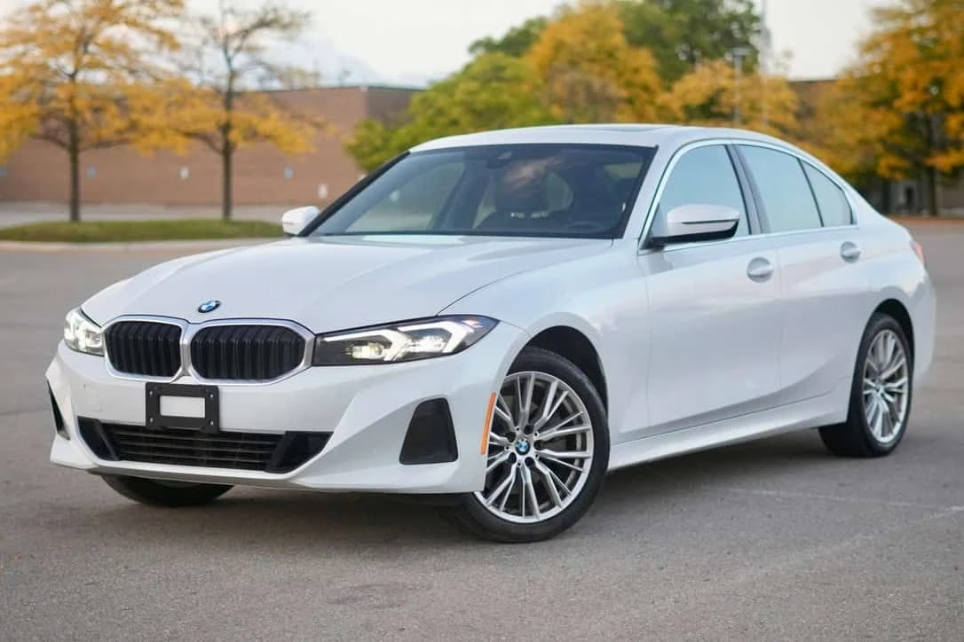 BMW 330 * 330i xDrive * АВТОКРЕДИТ БЕЗ ПЪРВОНАЧАЛНА ВНОСКА