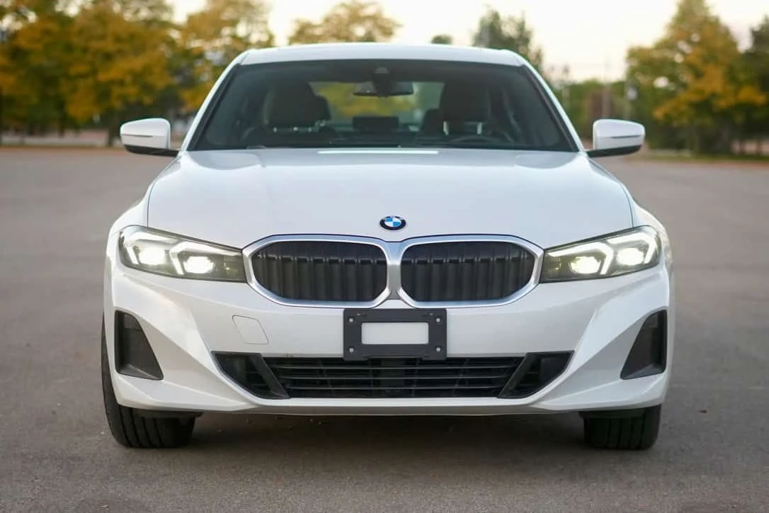 BMW 330 * 330i xDrive * АВТОКРЕДИТ БЕЗ ПЪРВОНАЧАЛНА ВНОСКА, снимка 6 - Автомобили и джипове - 55535715