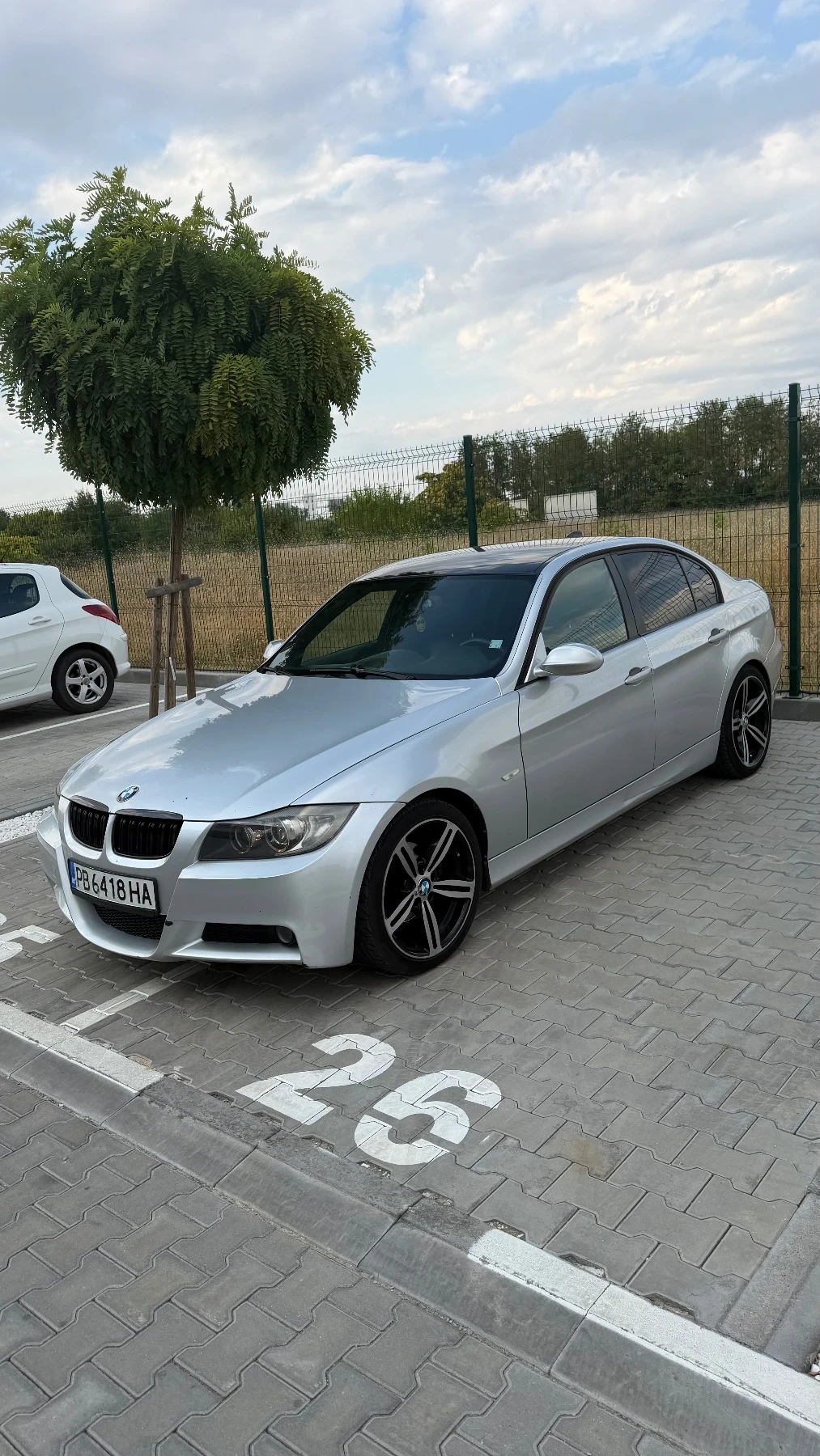 BMW 320