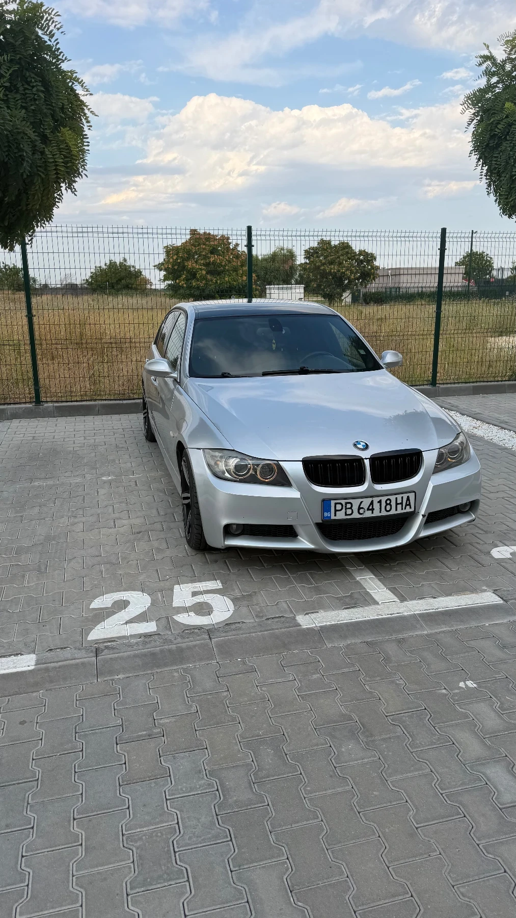 BMW 320, снимка 2 - Автомобили и джипове - 55816912