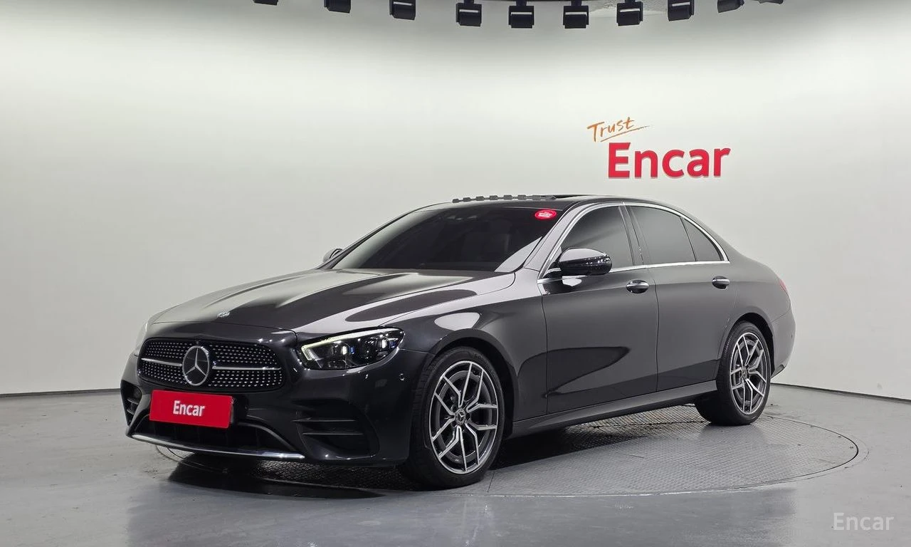 Mercedes-Benz E 220 4MATIC* AMG* LINE* ДИСТРОНИК* 360КАМЕРА* ХЕДЪП* 