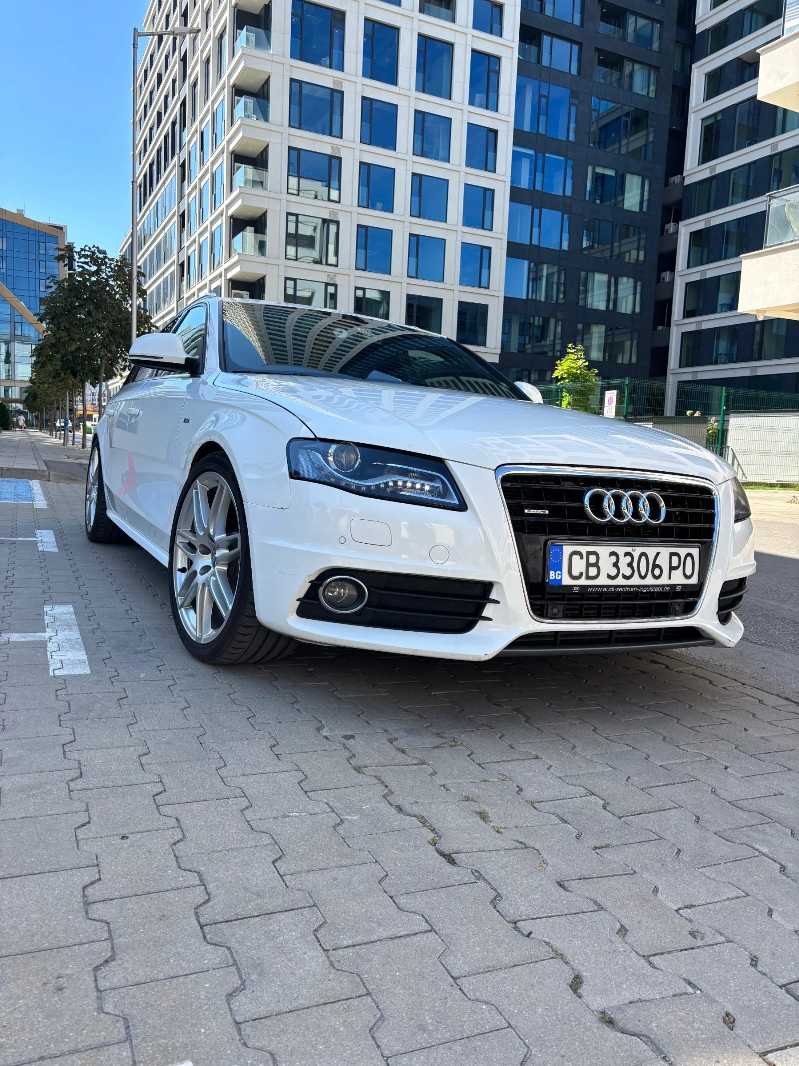 Audi A4 3000TDI SLine, снимка 8 - Автомобили и джипове - 56383229