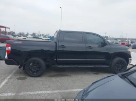 Toyota Tundra 5.7l Sr5, снимка 13