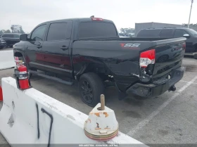 Toyota Tundra 5.7l Sr5, снимка 3