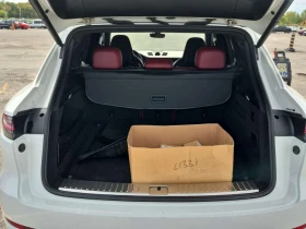 Porsche Cayenne TURBO / CARFAX / 360 КАМЕРИ / RED INT, снимка 14