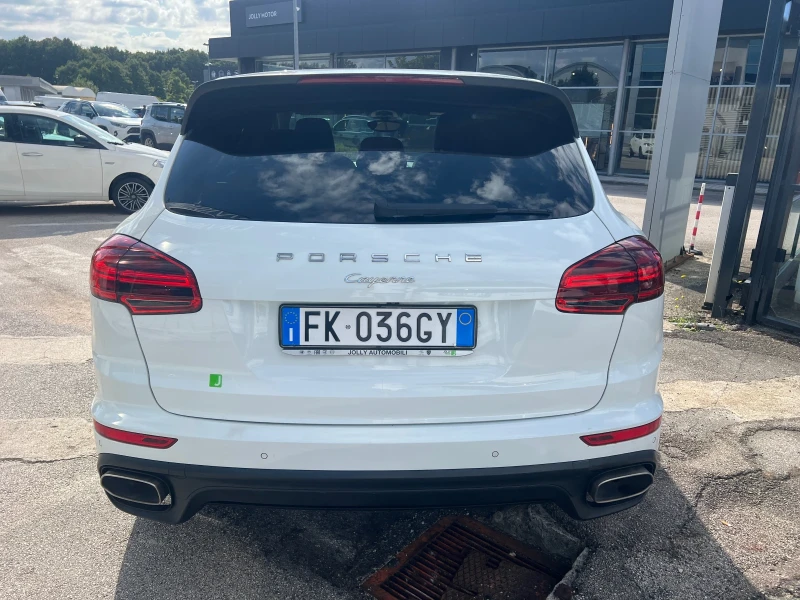 Porsche Cayenne 3.0 d директен вносител, снимка 1 - Автомобили и джипове - 47382795