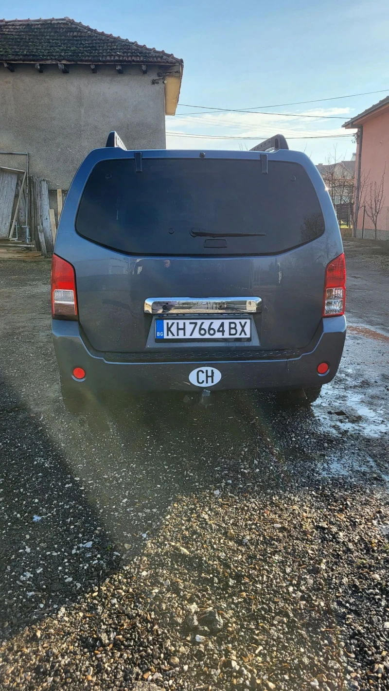 Nissan Pathfinder 2.5 diesel, снимка 3 - Автомобили и джипове - 48178716