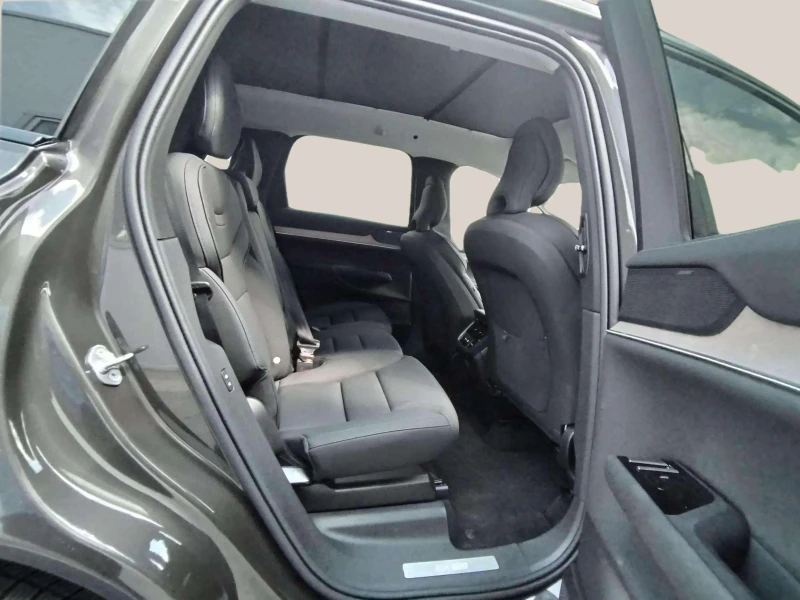 Volvo EX90 Twin Performance, снимка 10 - Автомобили и джипове - 50293089