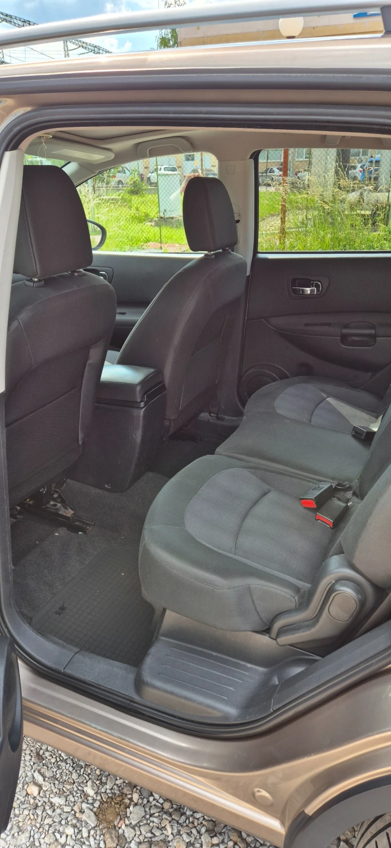 Nissan Qashqai + 2, снимка 9 - Автомобили и джипове - 52126535