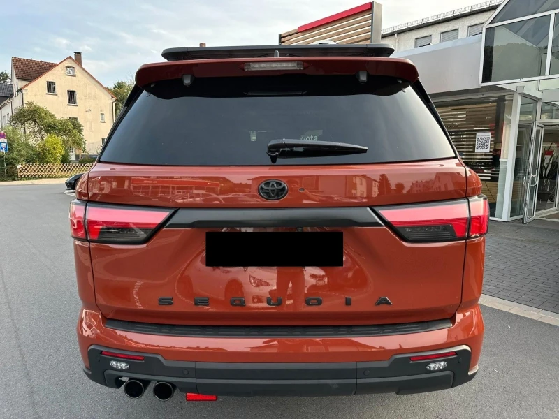 Toyota Sequoia TRD PRO 4WD i-FORCE MAX, снимка 3 - Автомобили и джипове - 53447216