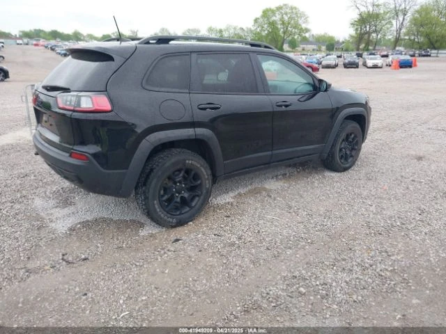 Jeep Cherokee X 4X4 - изображение 6