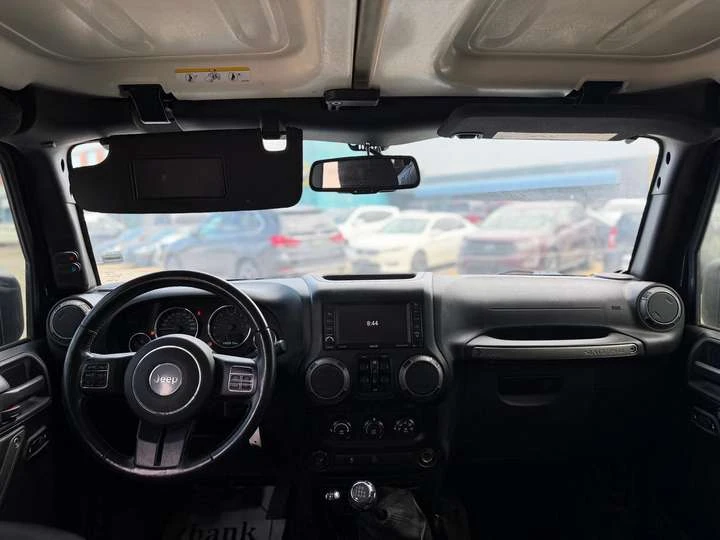 Jeep Wrangler Sport, снимка 7 - Автомобили и джипове - 54056133