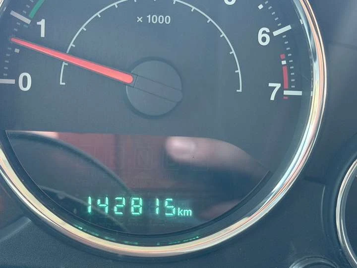 Jeep Wrangler Sport, снимка 11 - Автомобили и джипове - 54056133