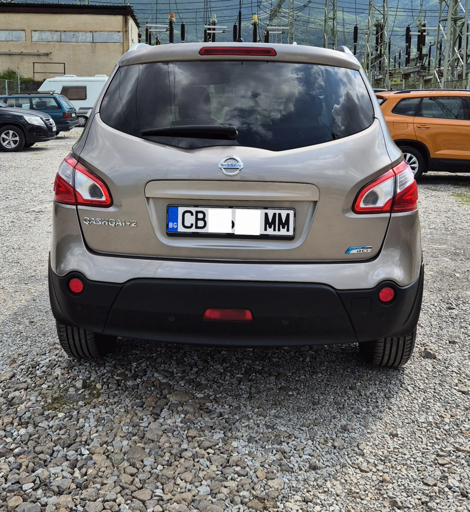 Nissan Qashqai + 2 - изображение 4