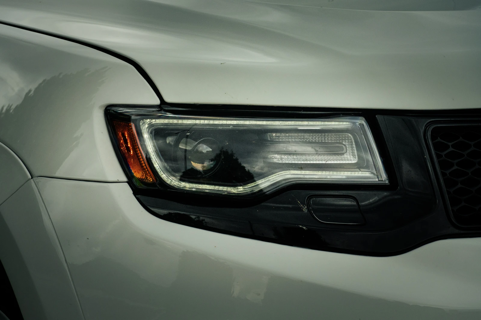 Jeep Grand cherokee SRT | Mobile.bg   12