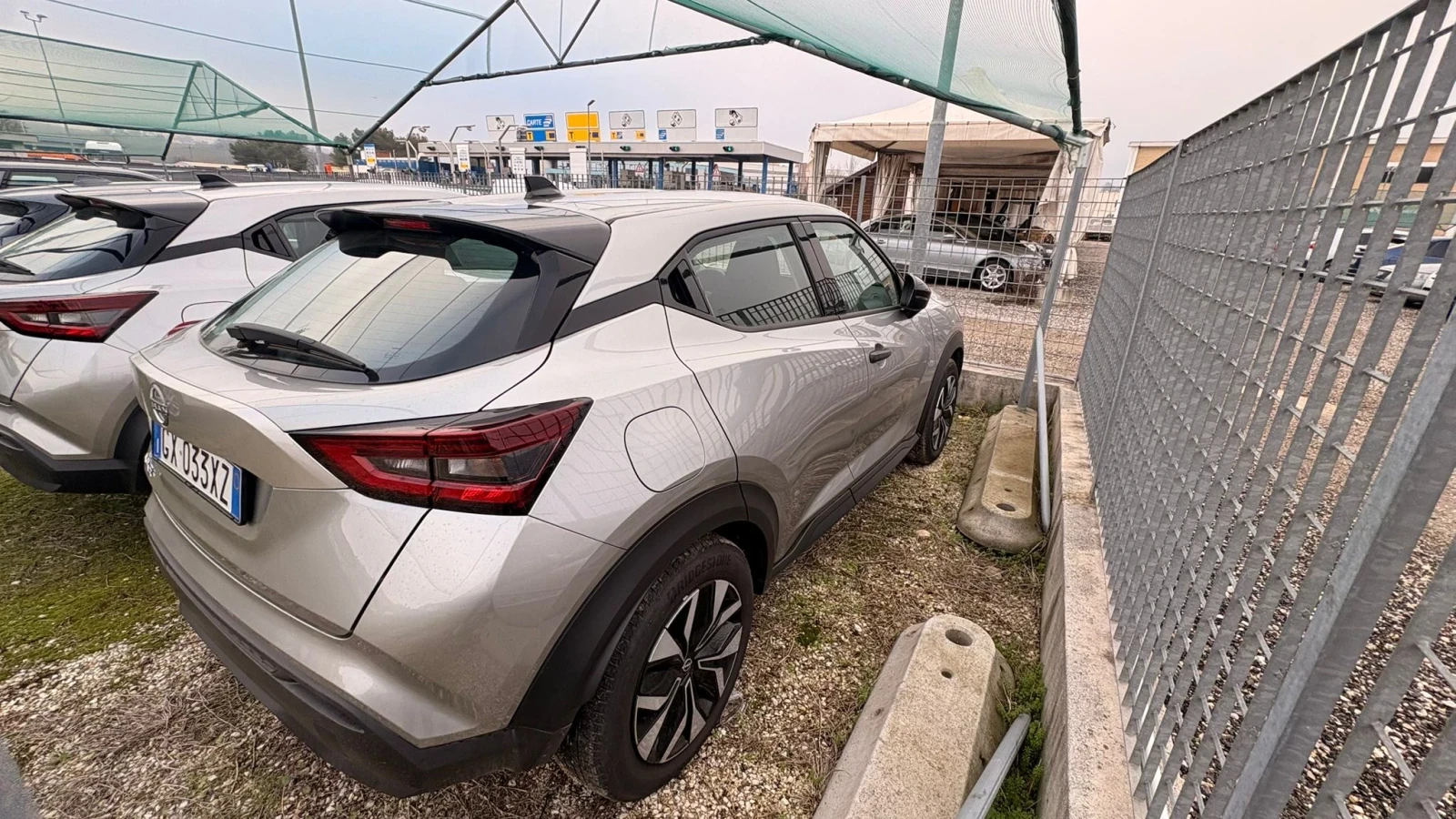 Nissan Juke  1.0 DIG-T 114 CV DCT Tekna (84 kw) - изображение 5