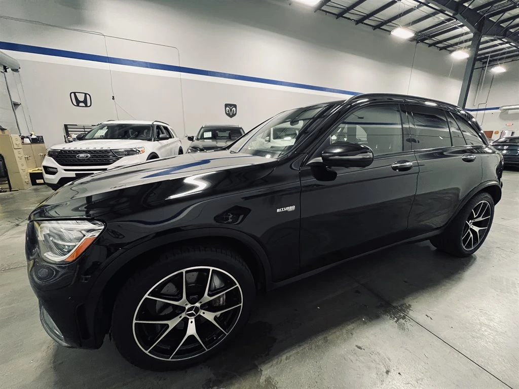 Mercedes-Benz GLC 43 AMG 4MATIC Premium Package - изображение 3