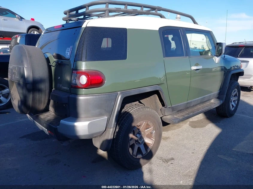 Toyota Fj cruiser 4.0l, снимка 4 - Автомобили и джипове - 53941328