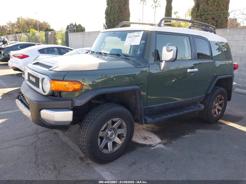 Toyota Fj cruiser 4.0l, снимка 2 - Автомобили и джипове - 53941328