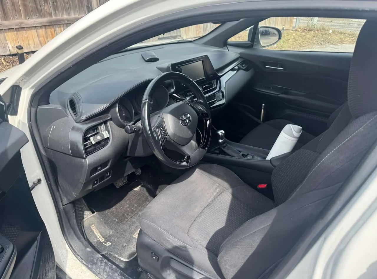 Toyota C-HR * XLE * CARFAX * ЦЕНА ДО БГ, снимка 5 - Автомобили и джипове - 54055418