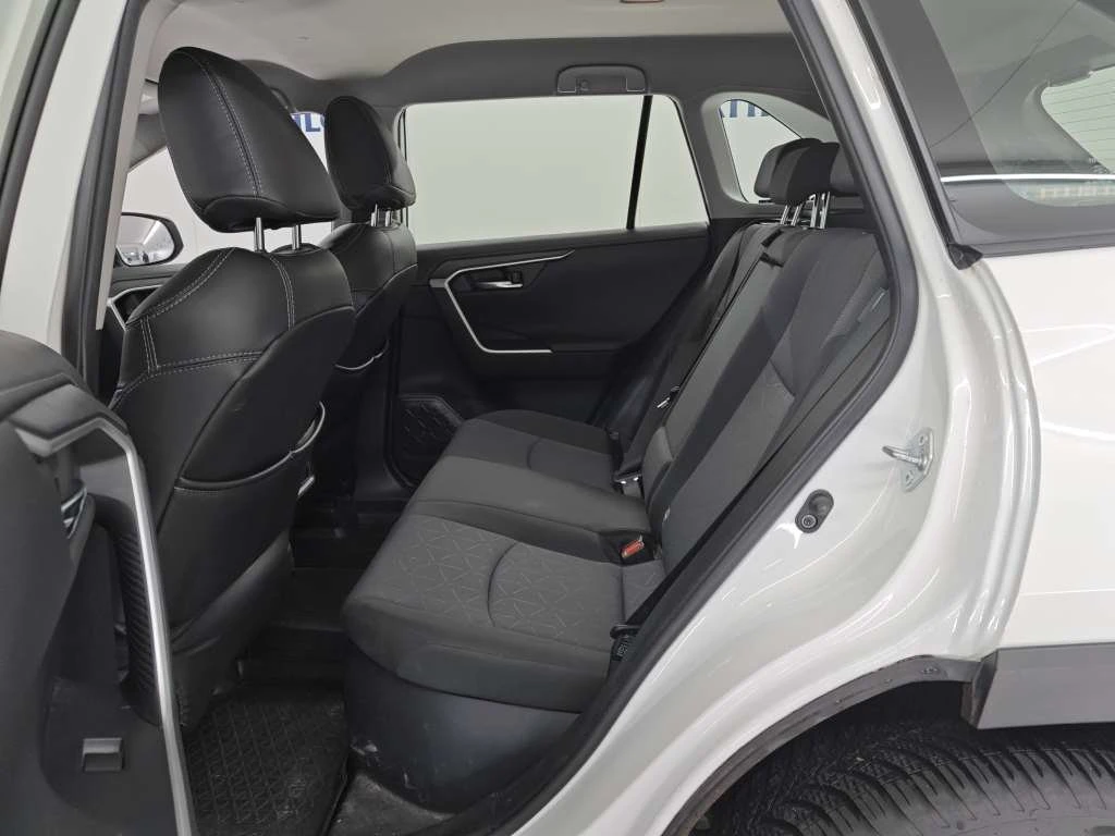 Toyota Rav4 2.5 Active, снимка 7 - Автомобили и джипове - 54187988