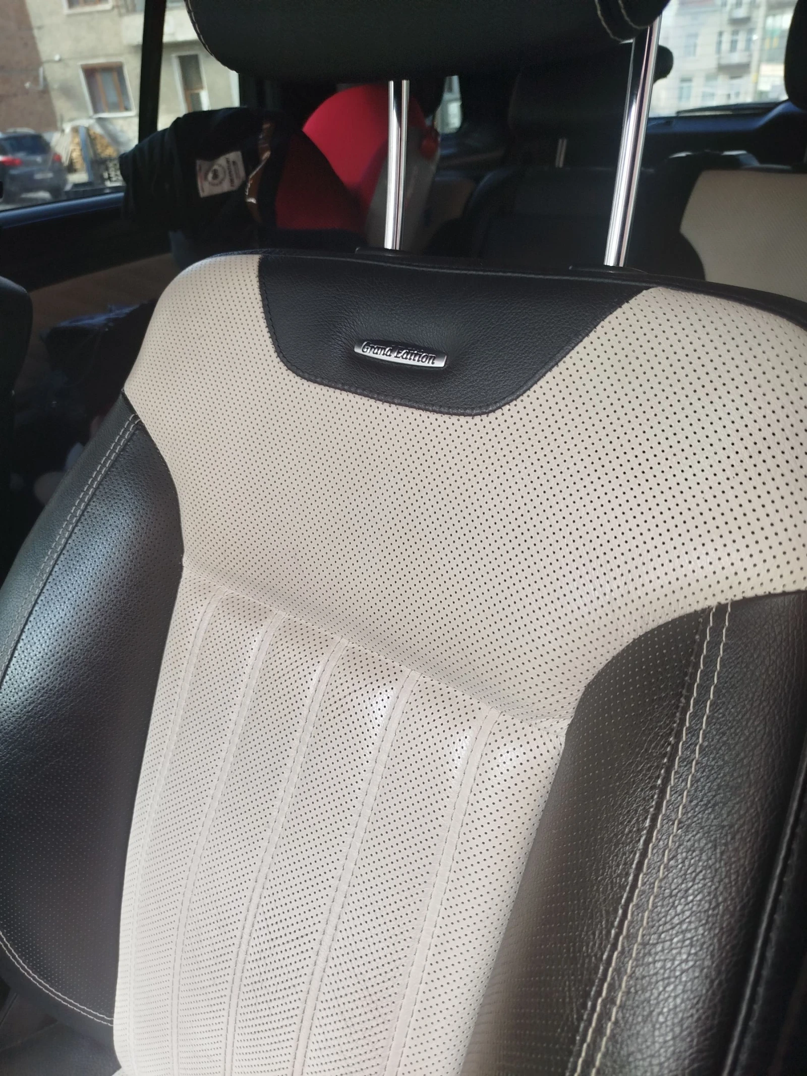 Mercedes-Benz GL 350, снимка 8 - Автомобили и джипове - 54820328