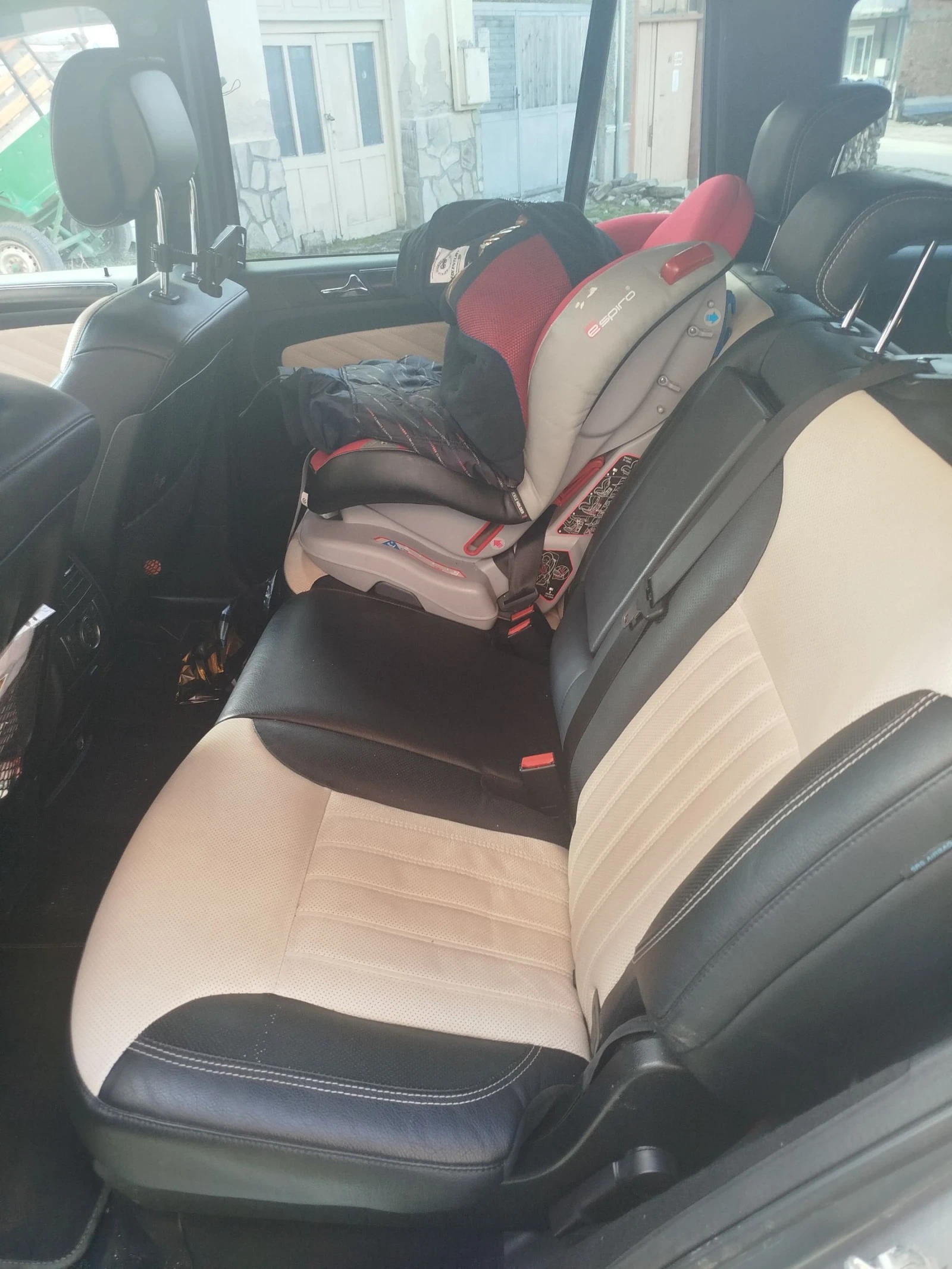 Mercedes-Benz GL 350, снимка 10 - Автомобили и джипове - 54820328