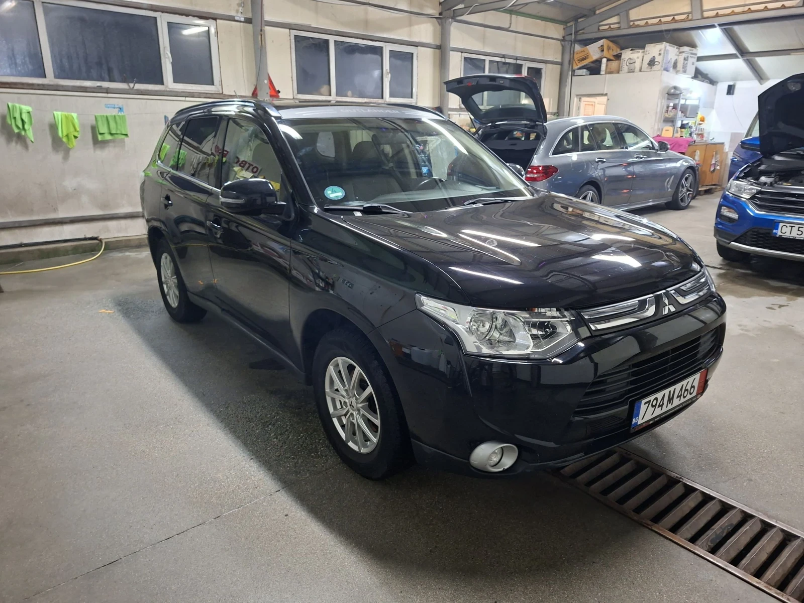 Mitsubishi Outlander 2, 2DID/AUTOMATIC/4х4, снимка 5 - Автомобили и джипове - 54933845