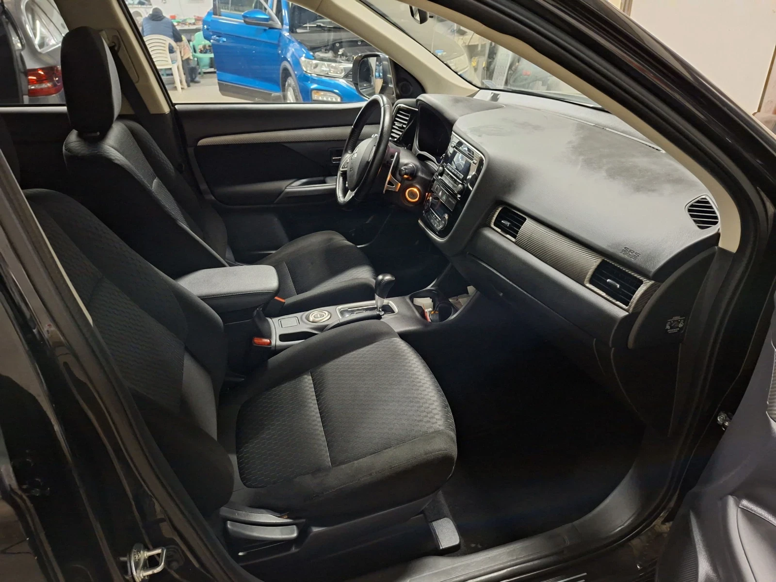 Mitsubishi Outlander 2, 2DID/AUTOMATIC/4х4, снимка 9 - Автомобили и джипове - 54933845