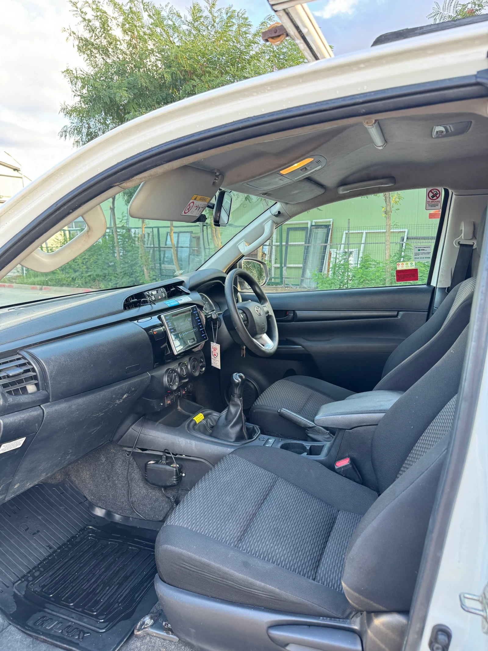 Toyota Hilux, снимка 9 - Автомобили и джипове - 56121432