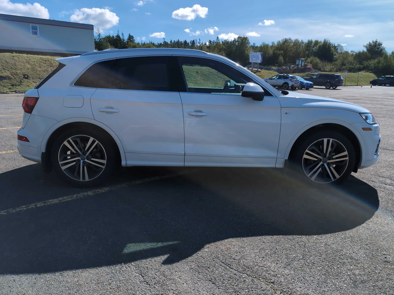 Audi Q5 * Progressiv * CARFAX * АВТОКРЕДИТ* , снимка 3 - Автомобили и джипове - 56132229