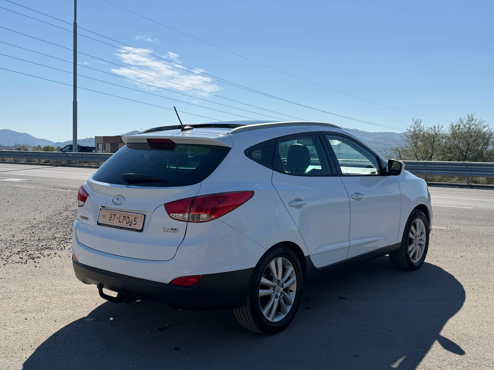 Hyundai IX35 2.0GAZ PANORAMA, снимка 5 - Автомобили и джипове - 56449756