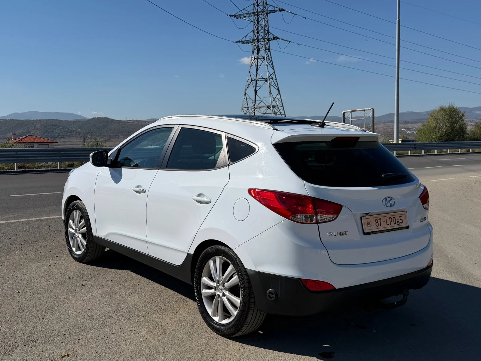 Hyundai IX35 2.0GAZ PANORAMA, снимка 7 - Автомобили и джипове - 56449756