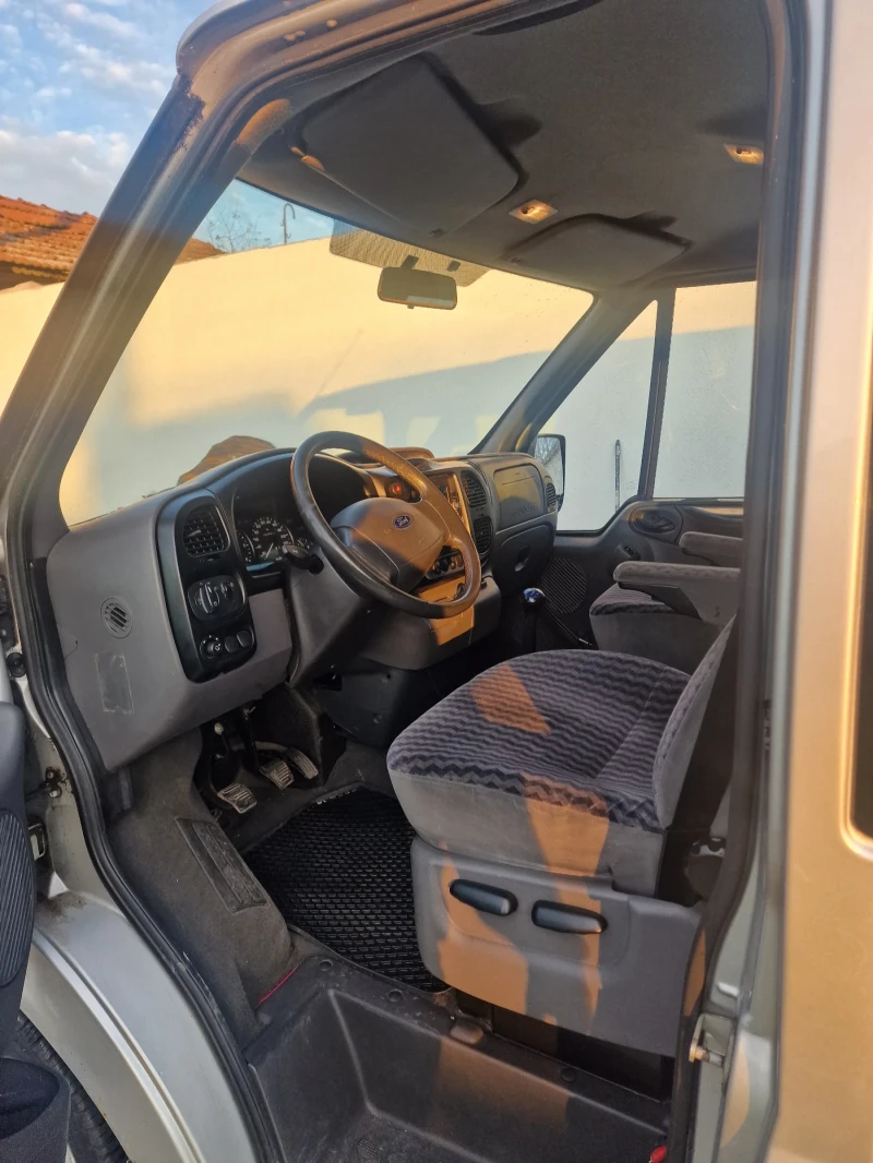 Ford Transit, снимка 13 - Бусове и автобуси - 52938725