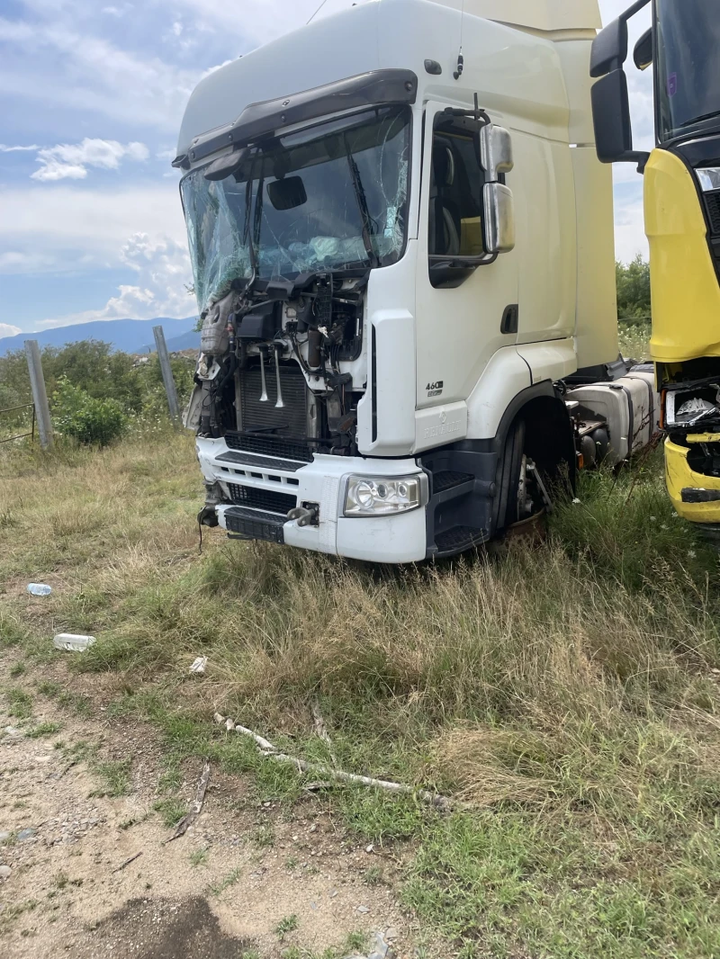 Renault Premium, снимка 2 - Камиони - 49596360