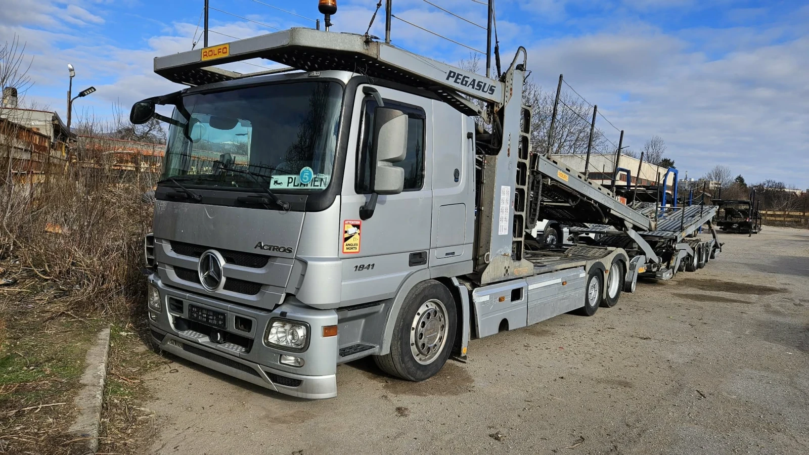 Mercedes-Benz Actros Ролфо Пегасус 