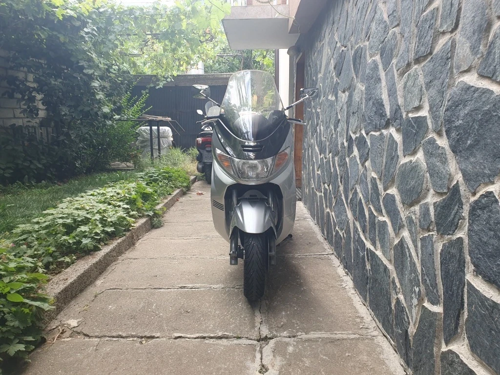 Suzuki Burgman 250, снимка 8 - Мотоциклети и мототехника - 49370803